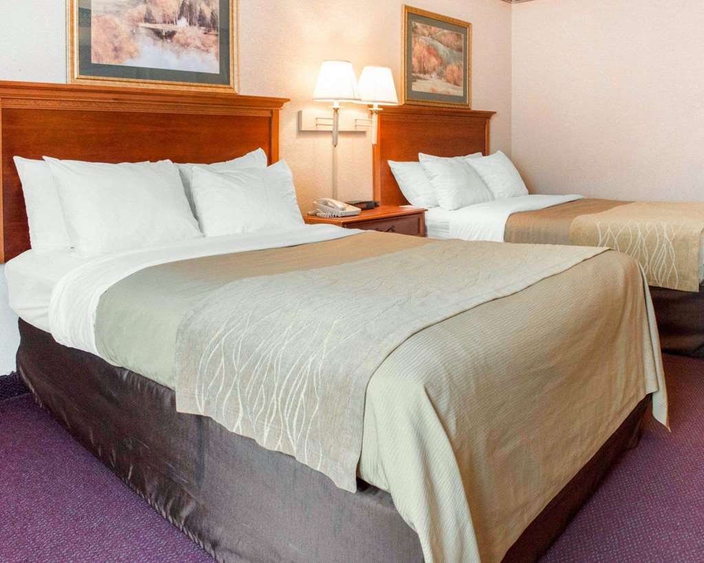Quality Inn & Suites New Castle Quarto foto