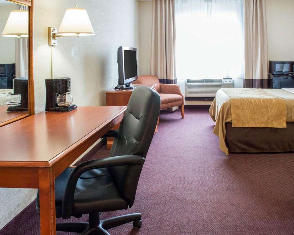 Quality Inn & Suites New Castle Quarto foto